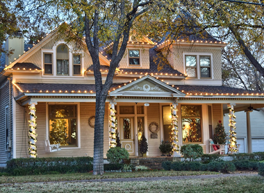 Historic Holiday Home Tour